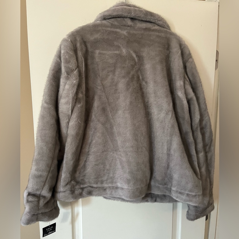 New! Sam Edelman Notched Lapel Women's Gray Faux Fur Coat Size XL - Picture 12 of 15